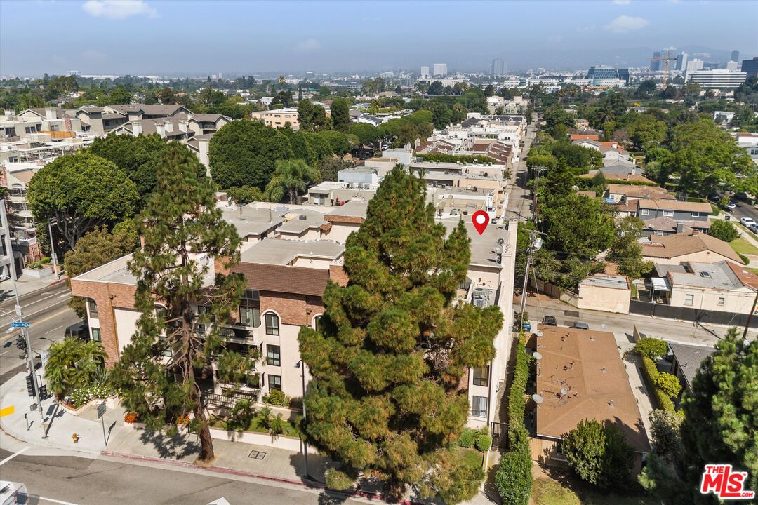 12321 Ocean Park Blvd Unit: 17