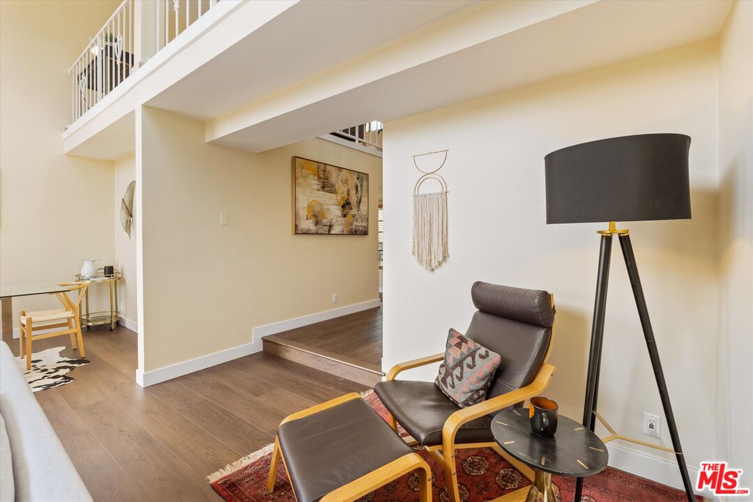 12321 Ocean Park Blvd Unit: 17
