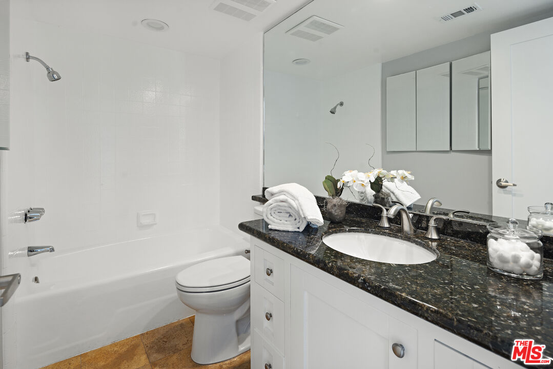 13082 Mindanao Way Unit: 11