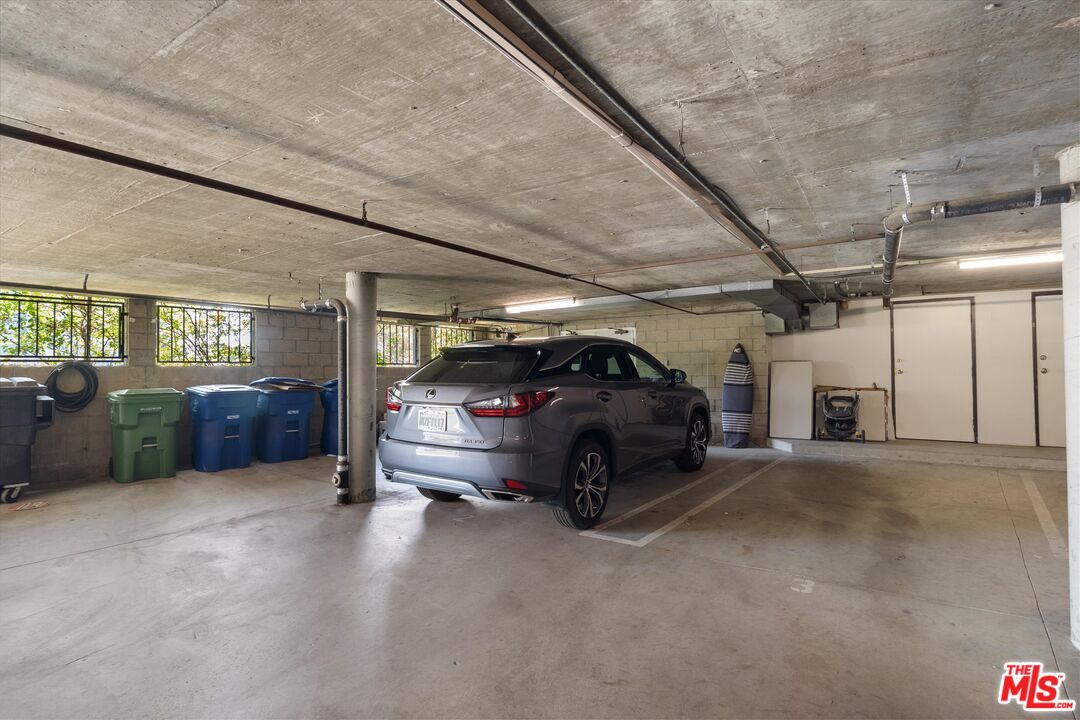 737 Pier Ave Unit: 1