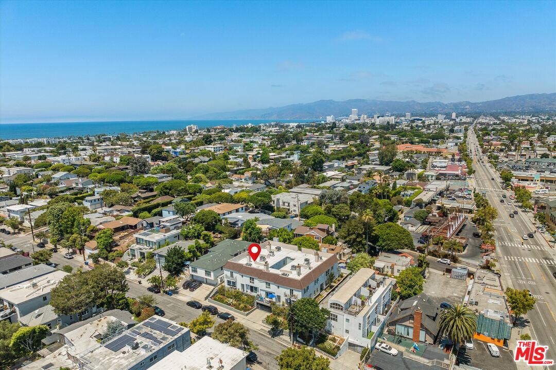 737 Pier Ave Unit: 1