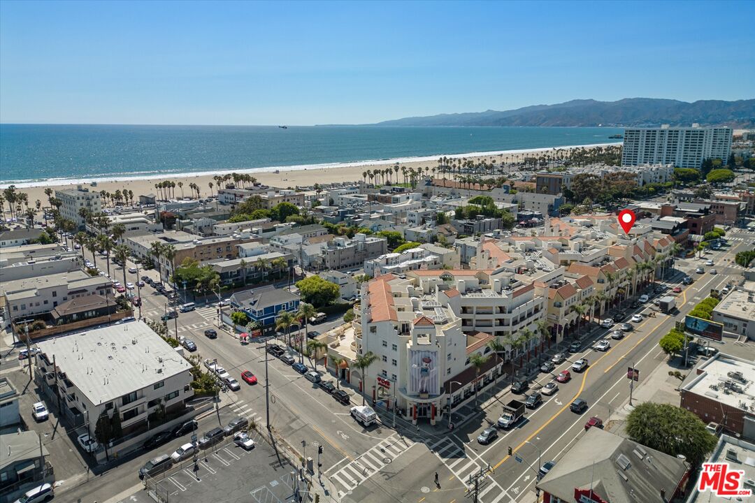 235 Main St Unit: 121