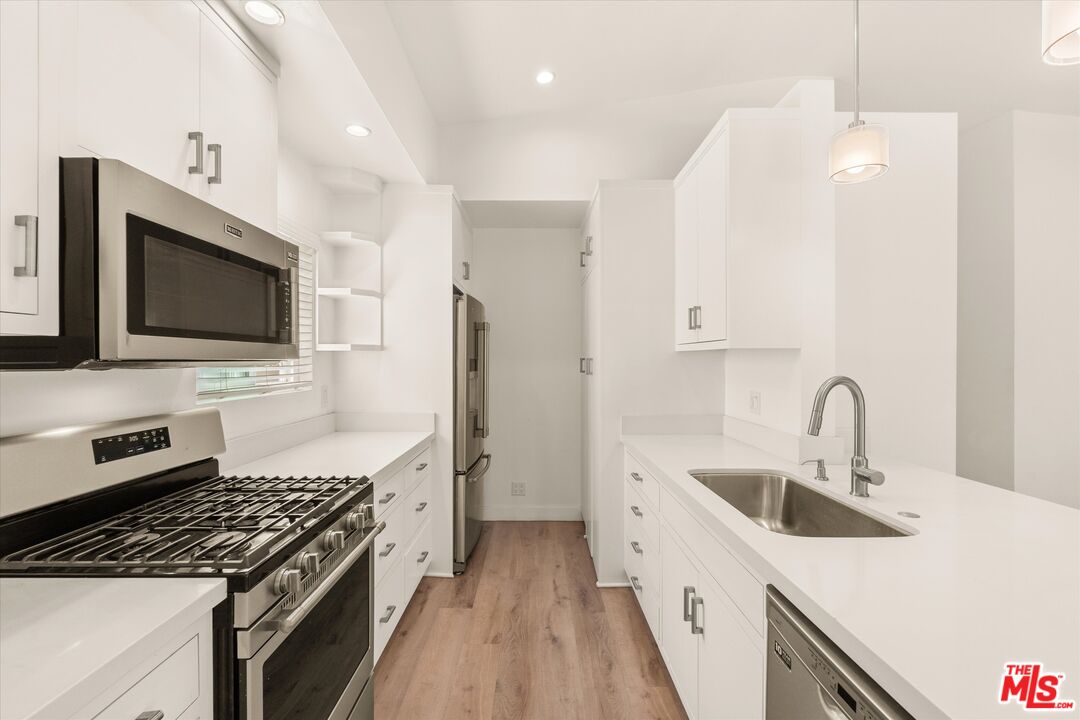 1002 14th St Unit: 6