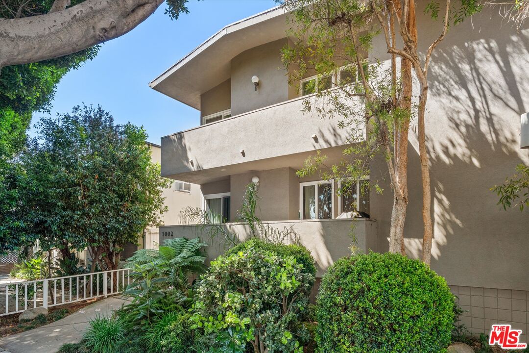 1002 14th St Unit: 6