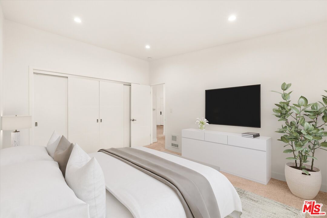 1002 14th St Unit: 6
