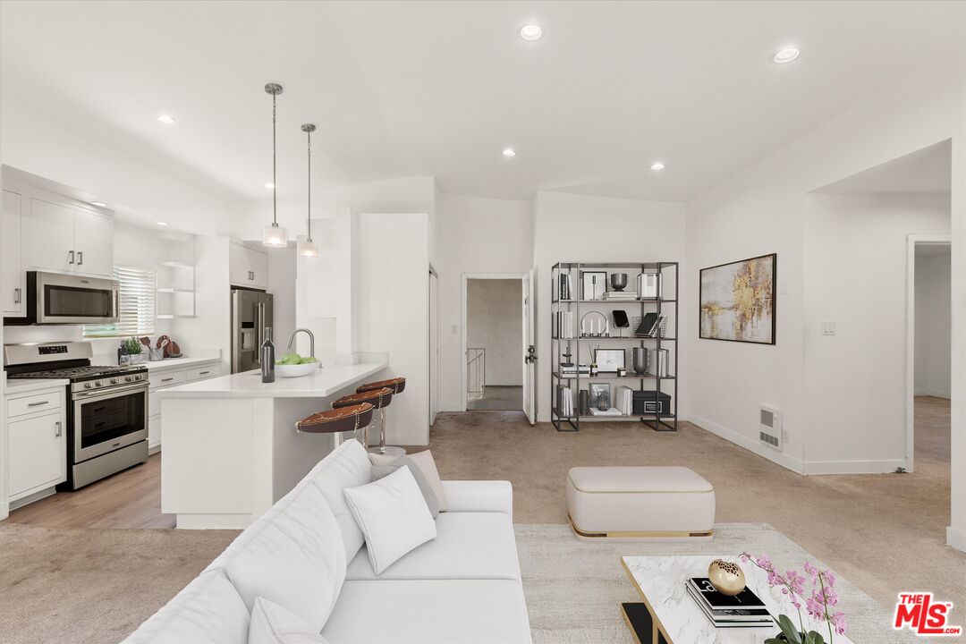 1002 14th St Unit: 6