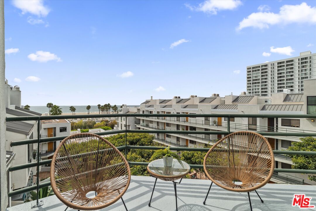 2930 Neilson Way Unit: 601