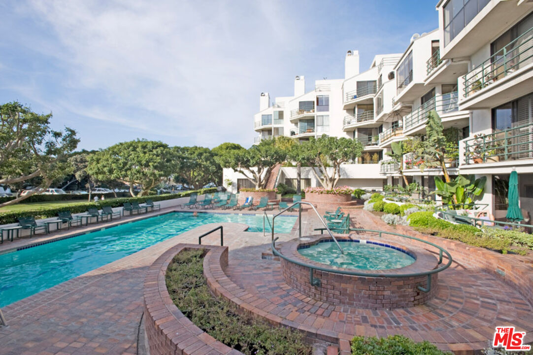 2930 Neilson Way Unit: 601