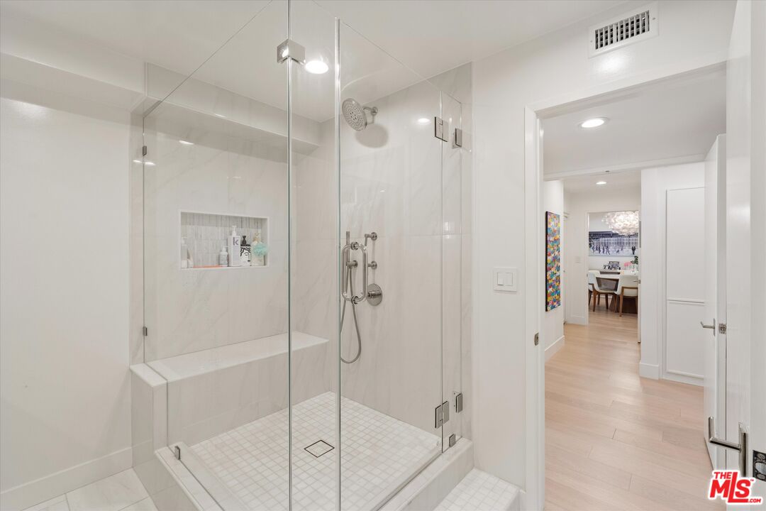801 Ocean Ave Unit: 305