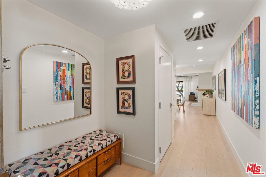 801 Ocean Ave Unit: 305