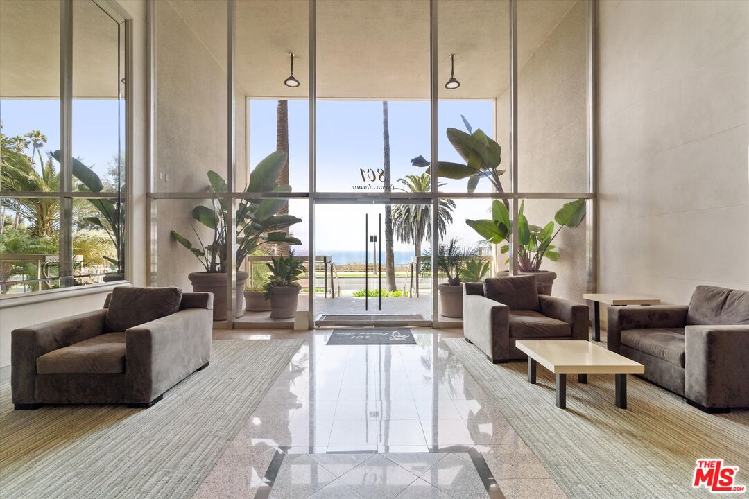 801 Ocean Ave Unit: 305