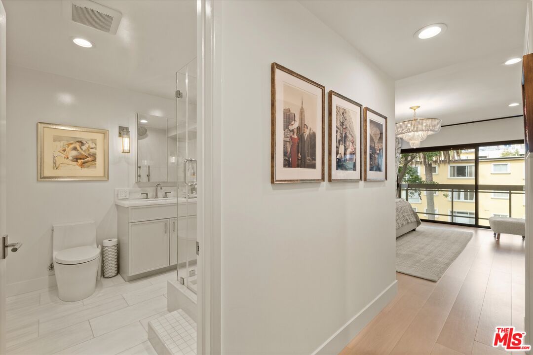 801 Ocean Ave Unit: 305