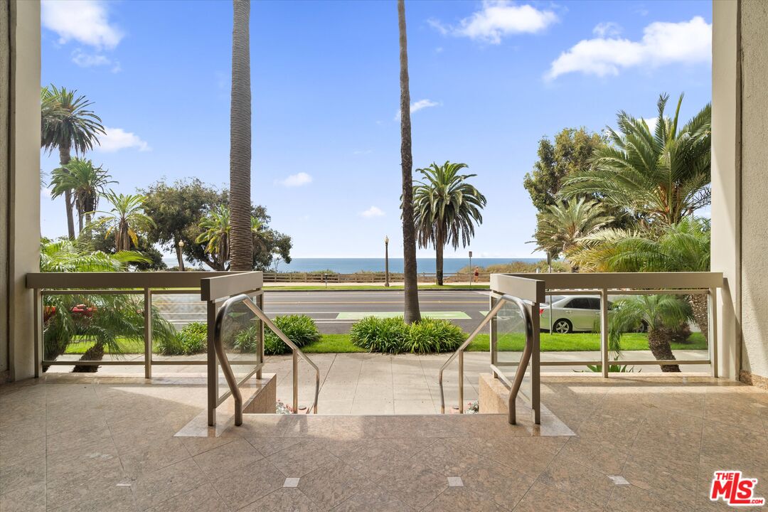 801 Ocean Ave Unit: 305