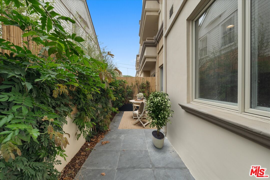 1032 3rd St Unit: 101