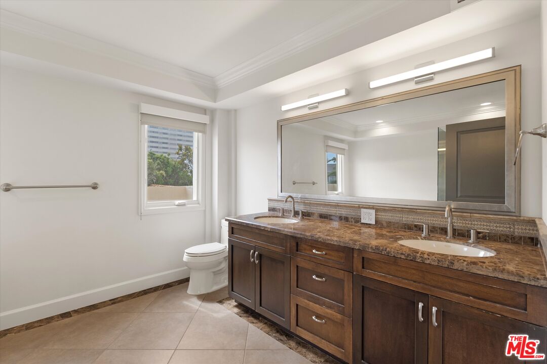 1032 3rd St Unit: 101
