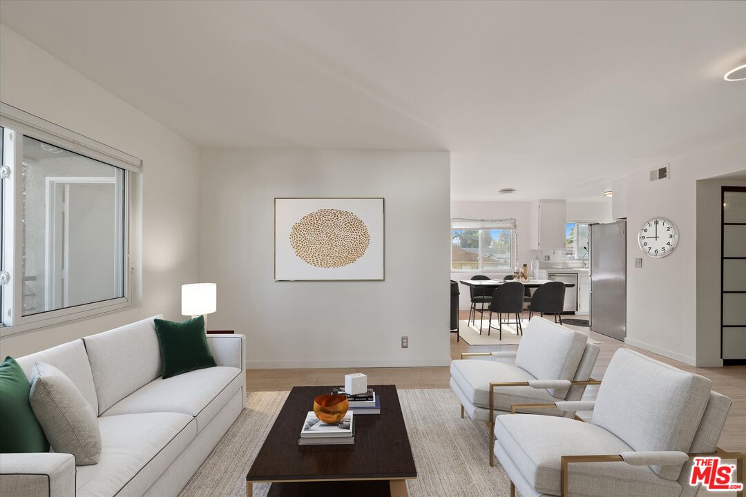 845 Brooks Ave Unit: 1