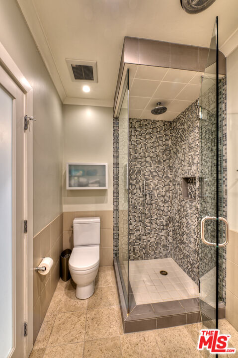 2663 Centinela Ave Unit: 308