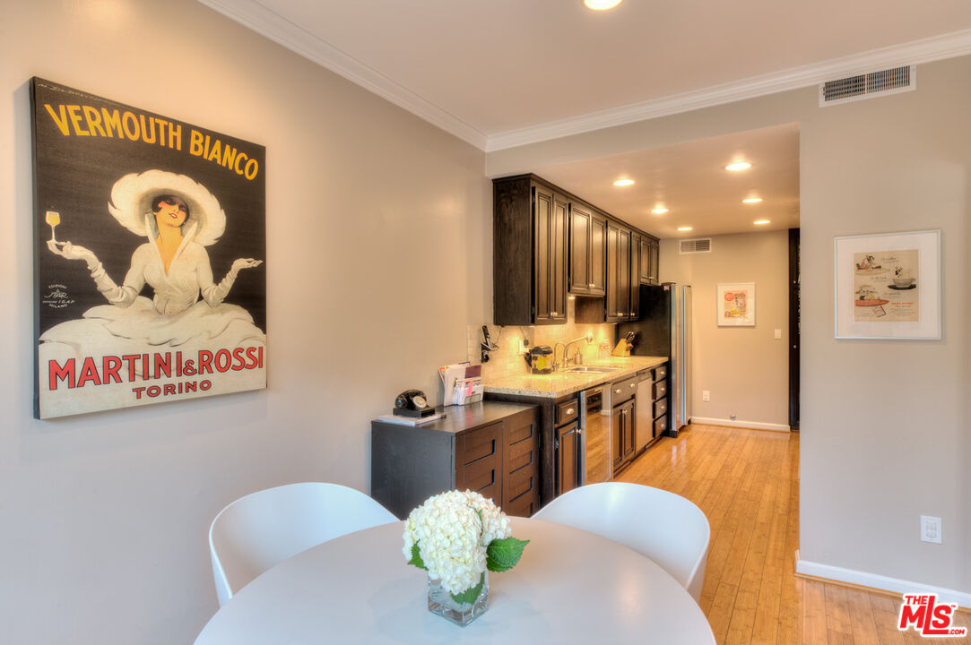 2663 Centinela Ave Unit: 308