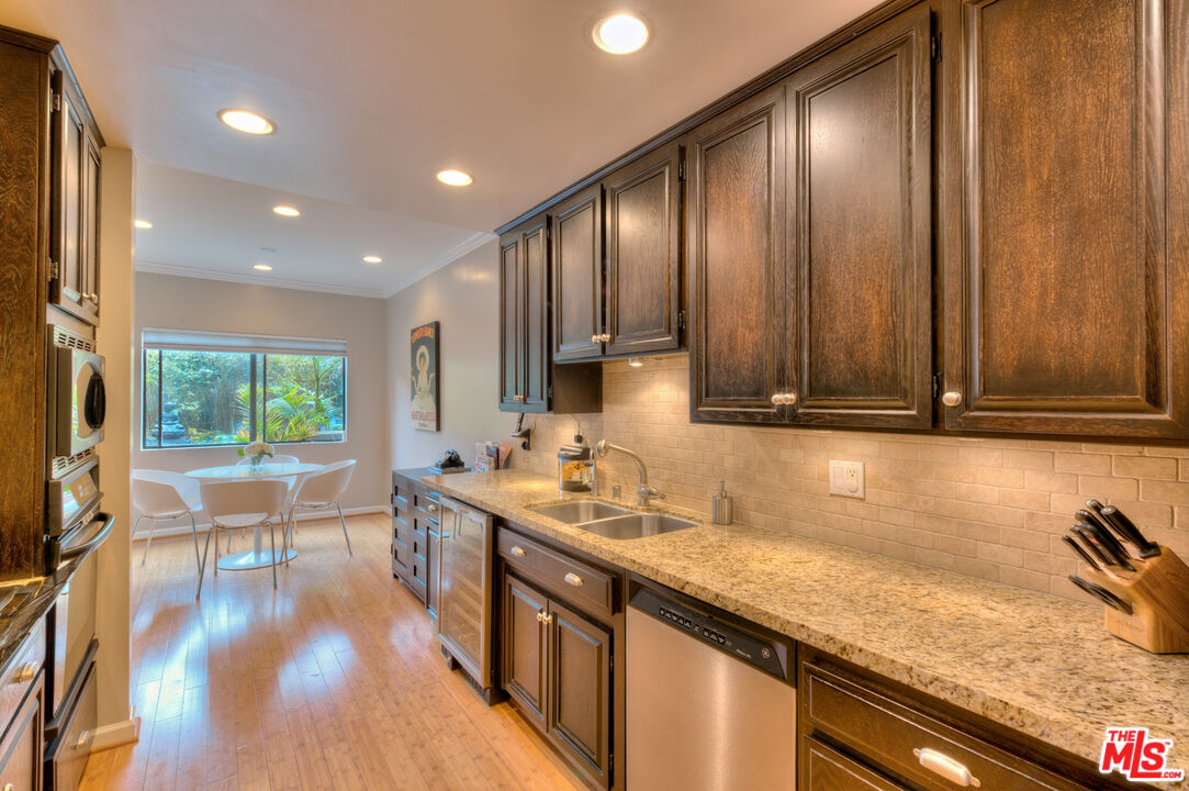 2663 Centinela Ave Unit: 308