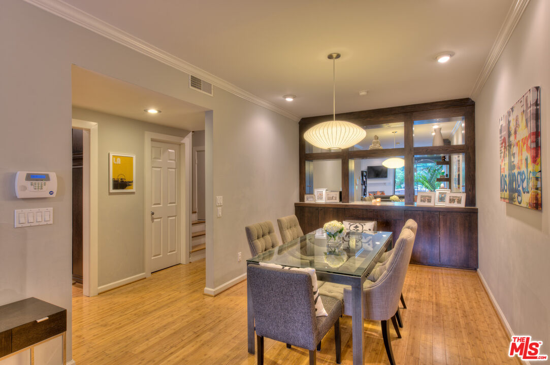 2663 Centinela Ave Unit: 308