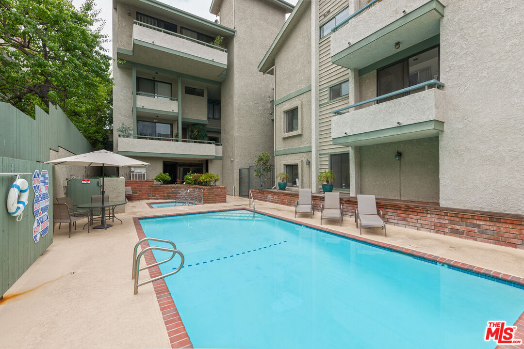 2663 Centinela Ave Unit: 308