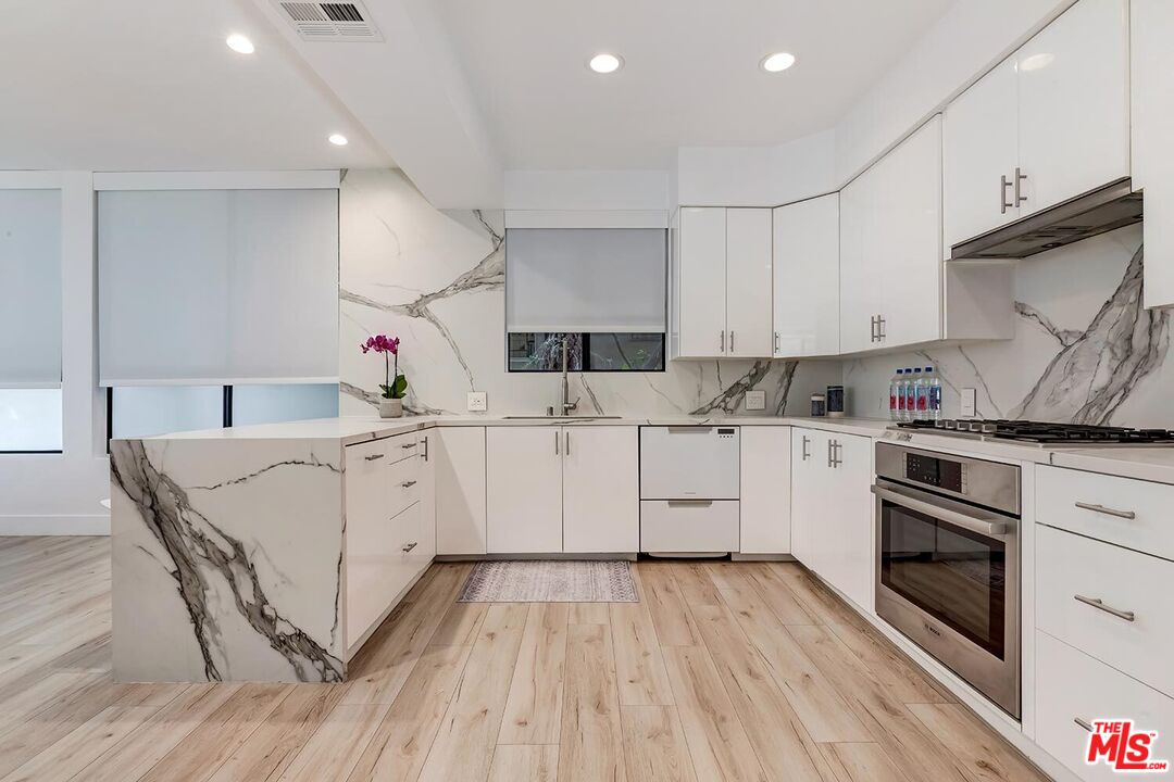 814 Amherst Ave Unit: #103