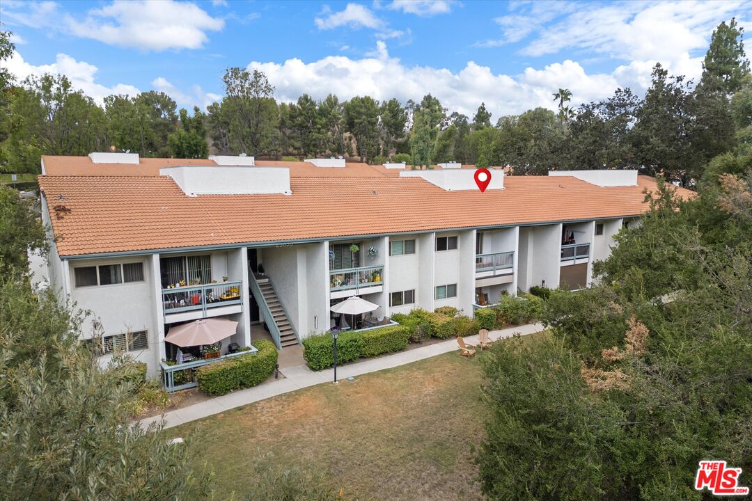 23635 Park Capri Unit: 32