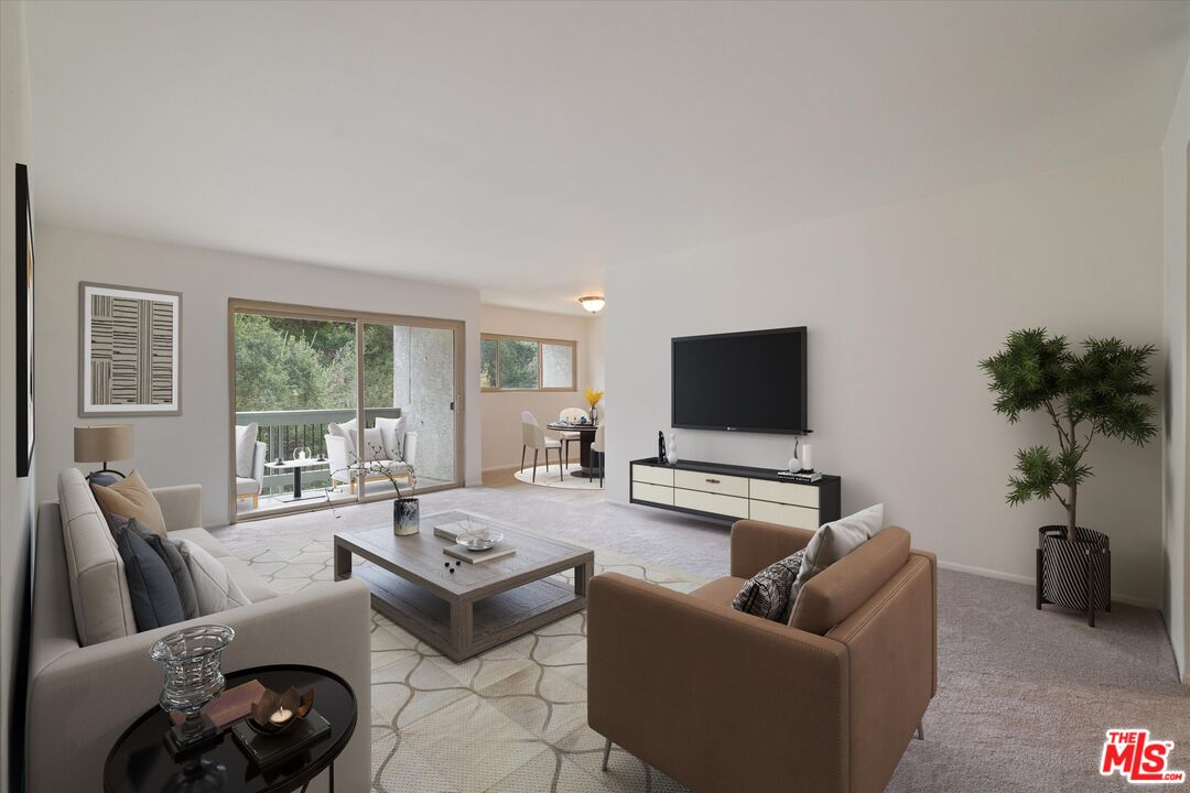 23635 Park Capri Unit: 32