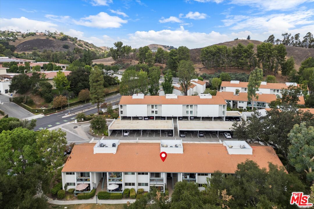 23635 Park Capri Unit: 32