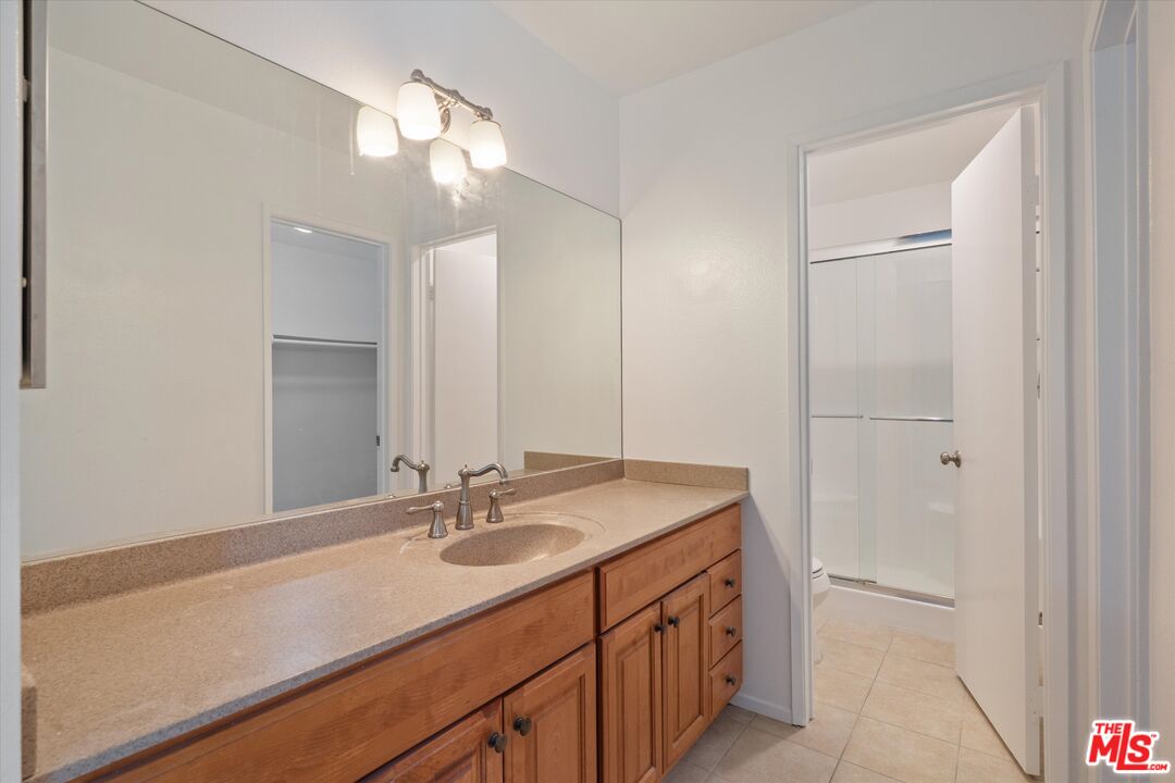 23635 Park Capri Unit: 32