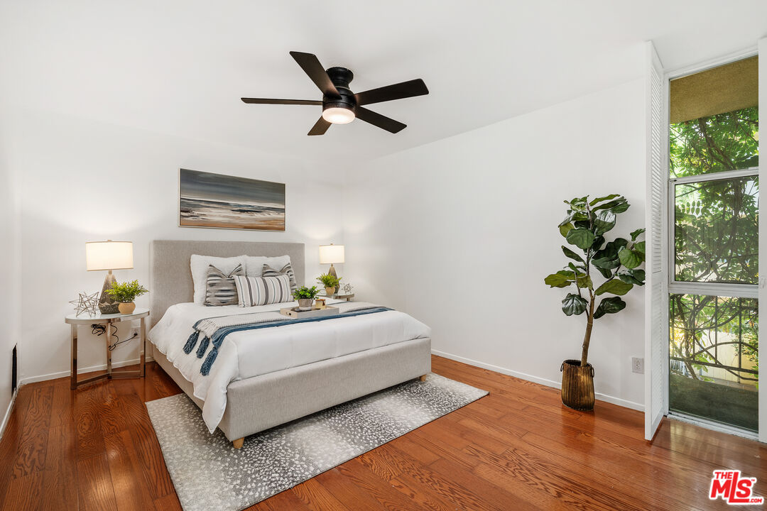 2311 4th St Unit: 205