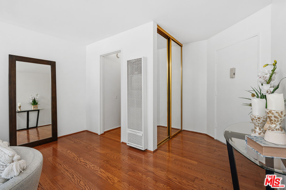 2311 4th St Unit: 205