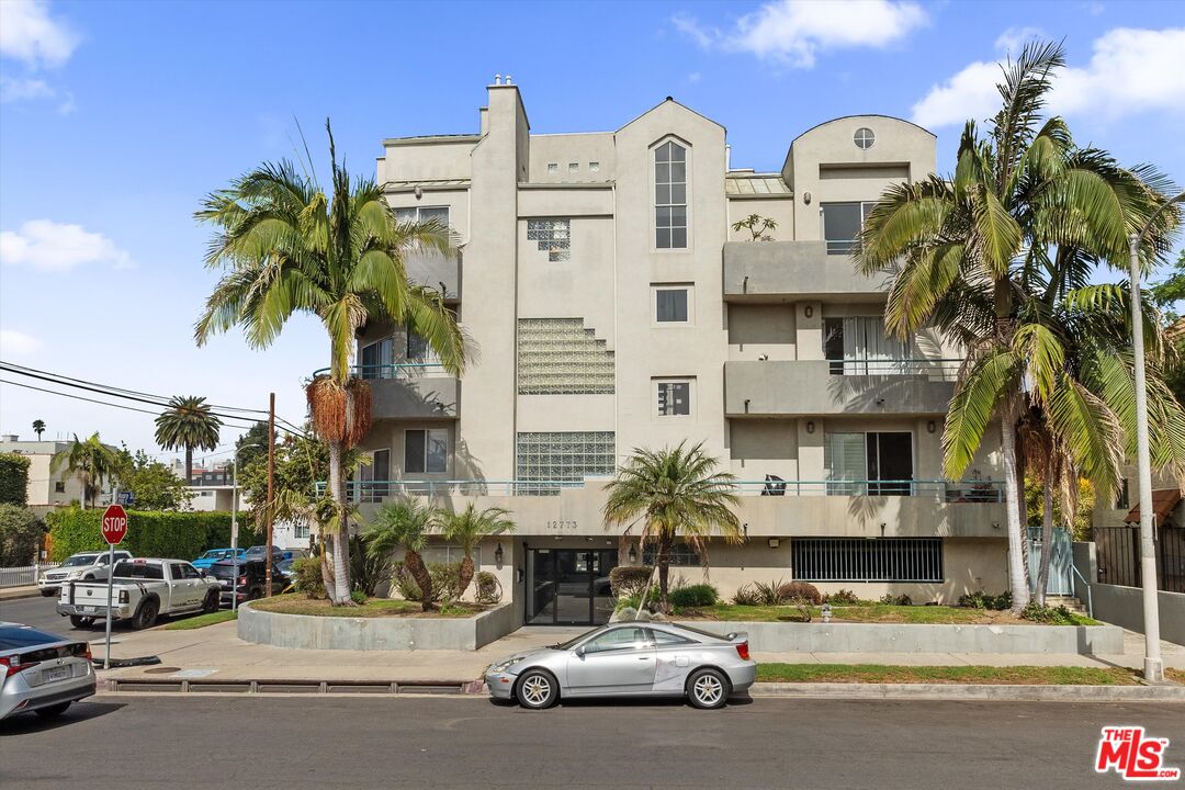 12773 Caswell Ave Unit: 303