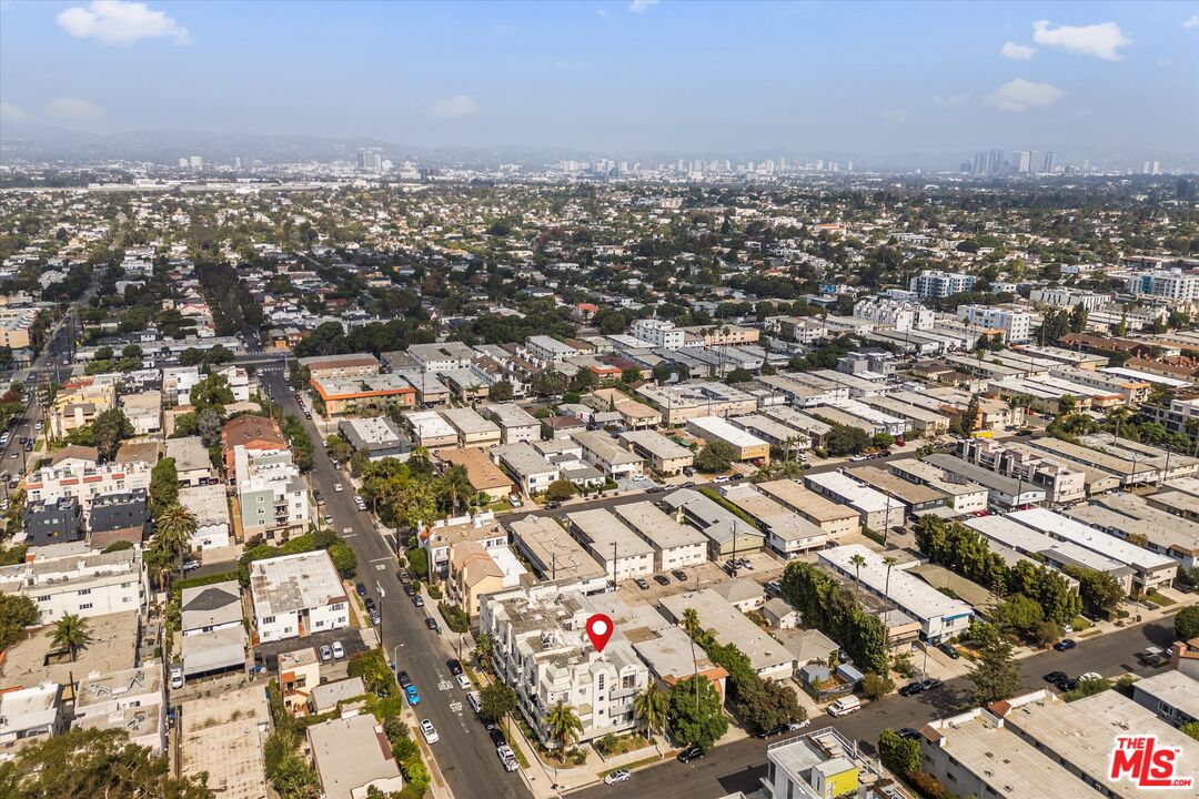 12773 Caswell Ave Unit: 303