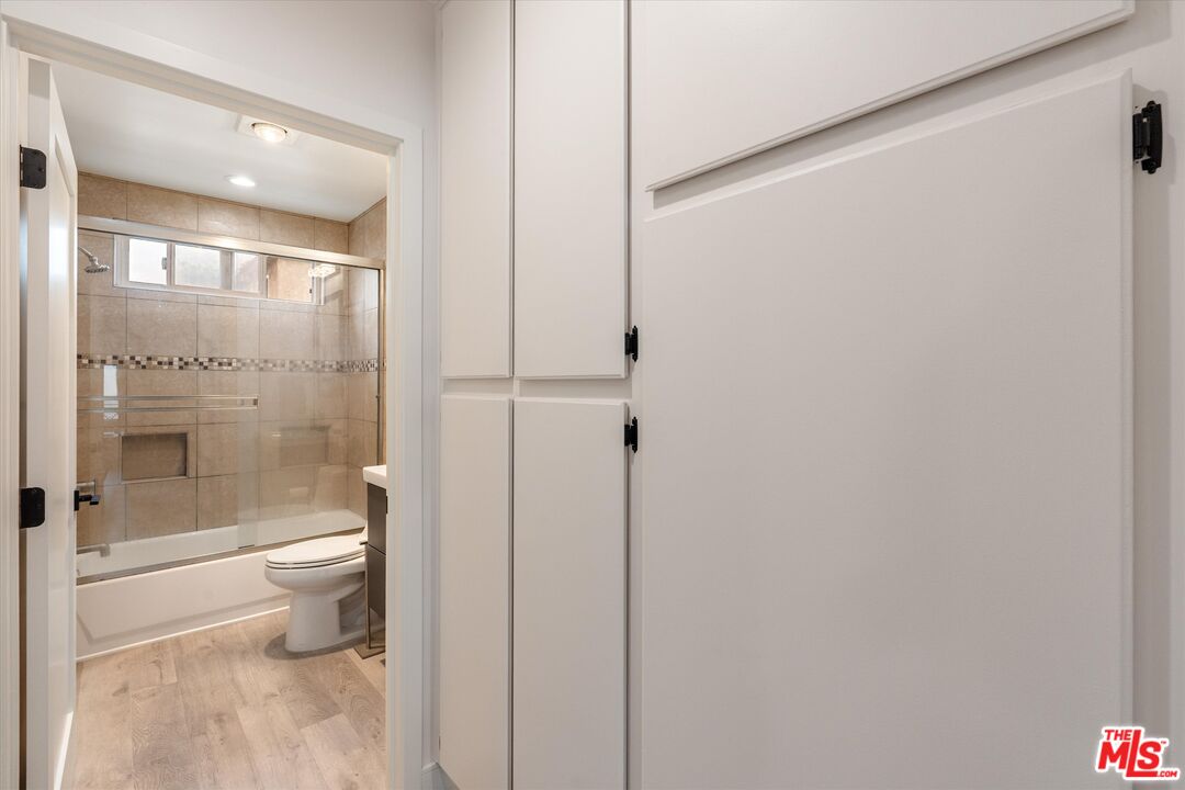 2721 2nd St Unit: 211