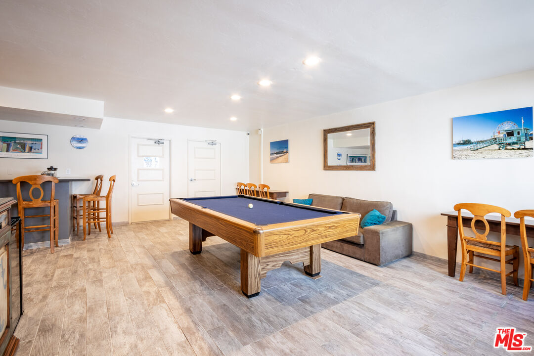 2721 2nd St Unit: 211