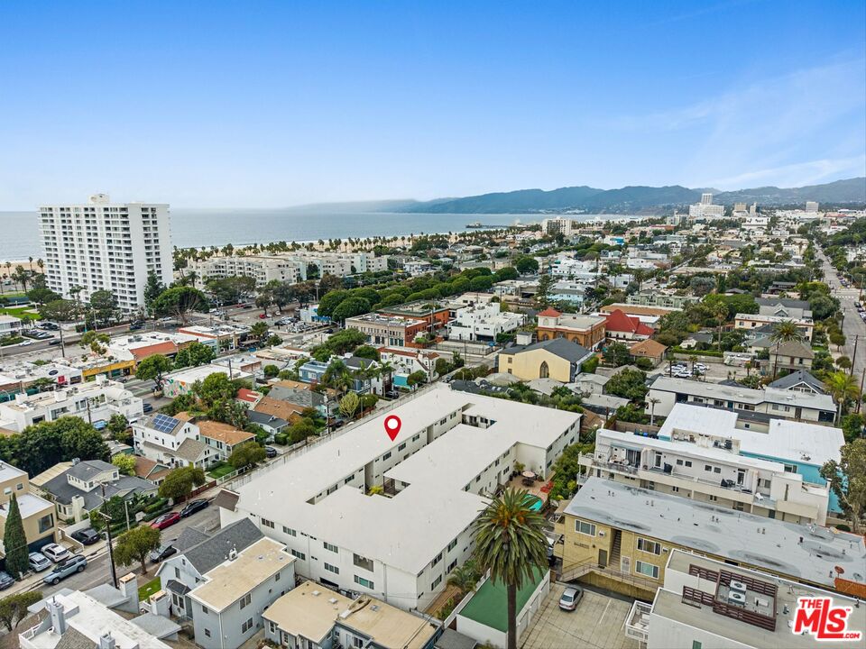 2721 2nd St Unit: 211