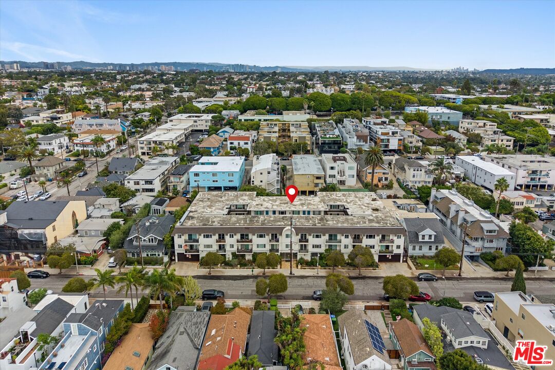 2721 2nd St Unit: 211