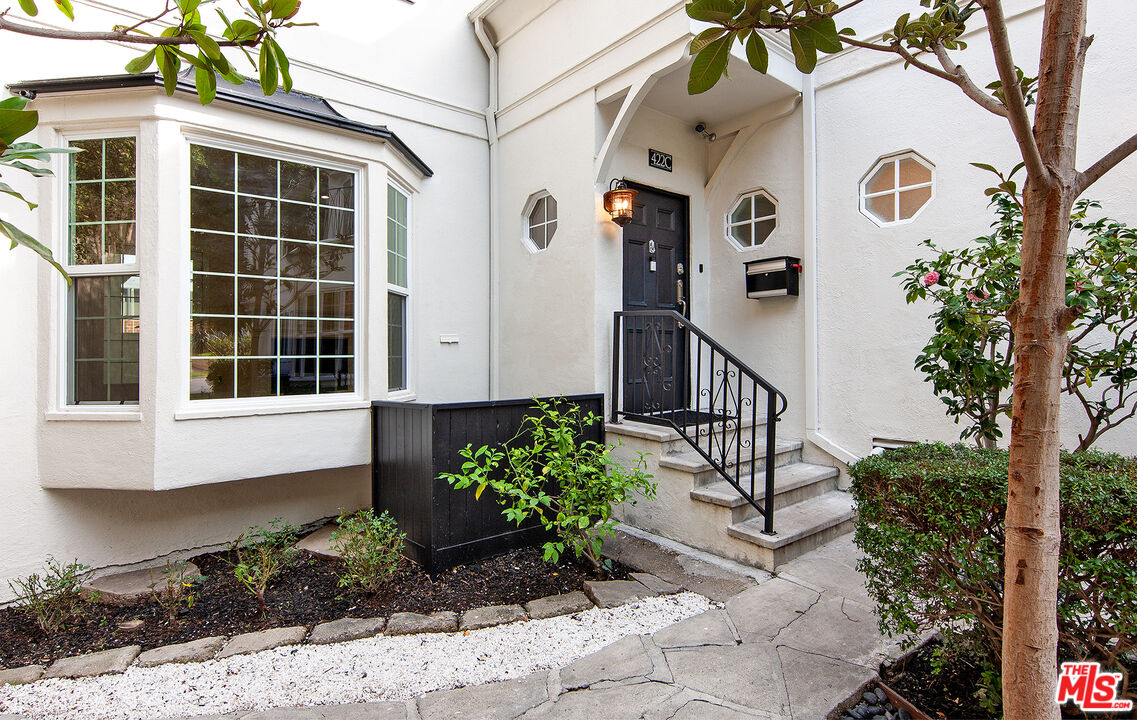 422 Smithwood DR Unit: C