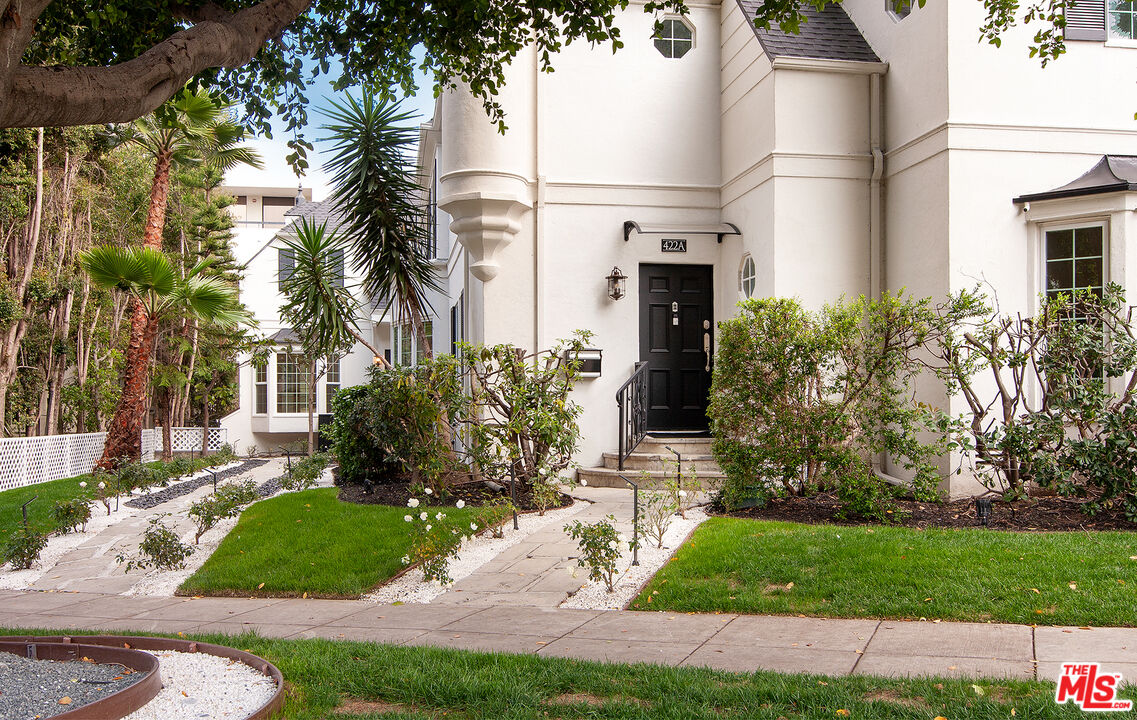 422 Smithwood DR Unit: C