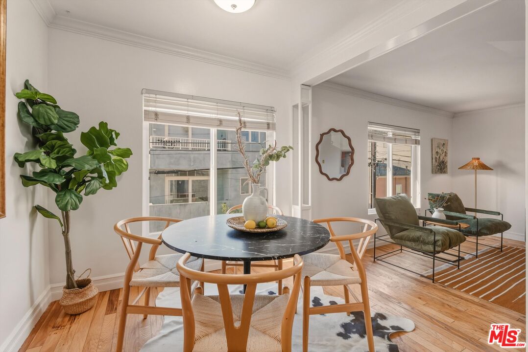 425 Idaho Ave Unit: 10