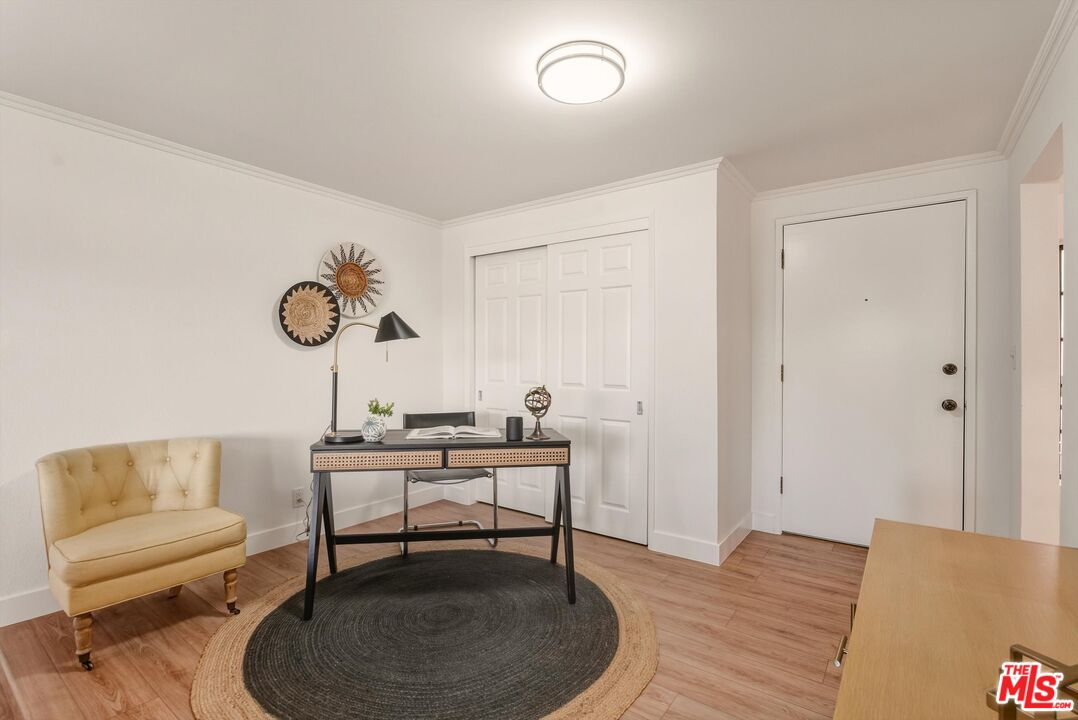 12321 Ocean Park Blvd. #9