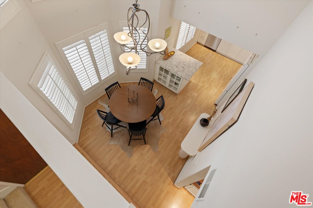 12321 Ocean Park Blvd. #15