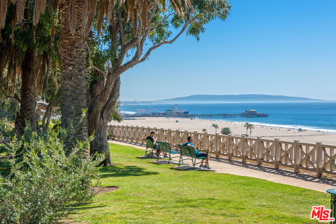 621 California Ave. #2