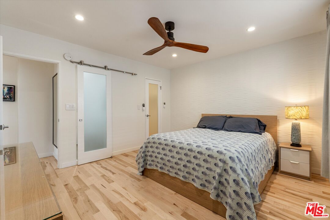 2921 10th St Unit: 3