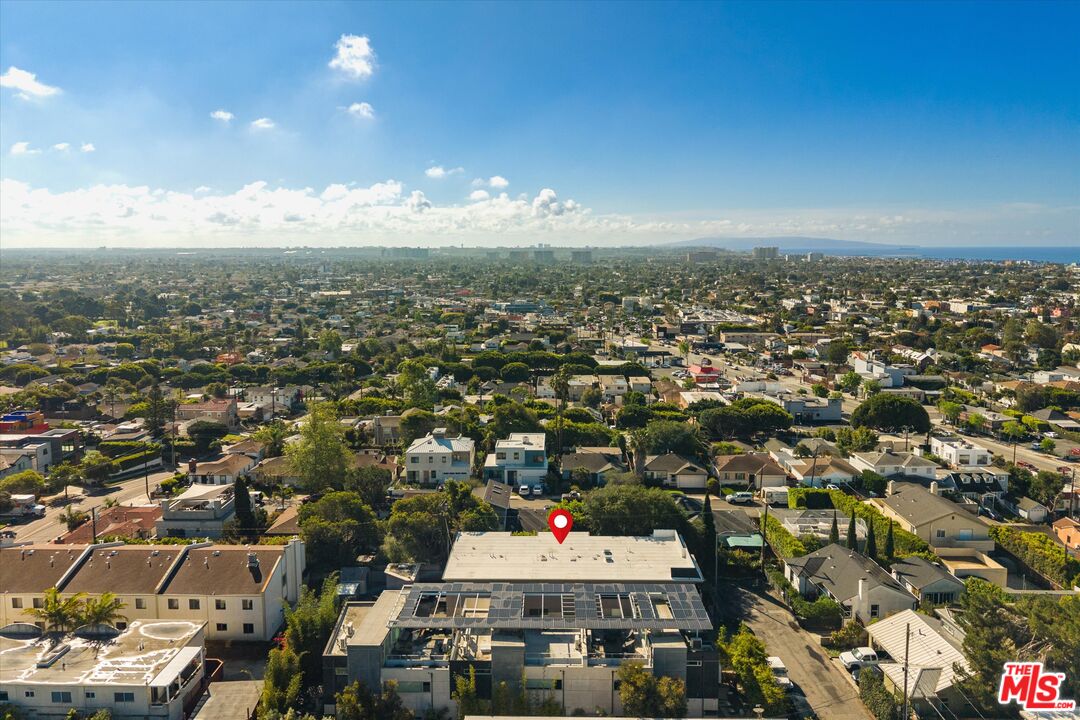 2921 10th St Unit: 3