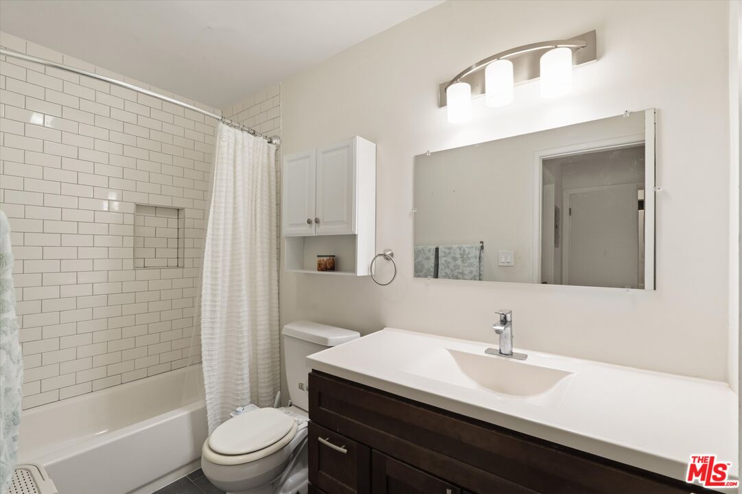 2852 Sawtelle Blvd Unit: 12