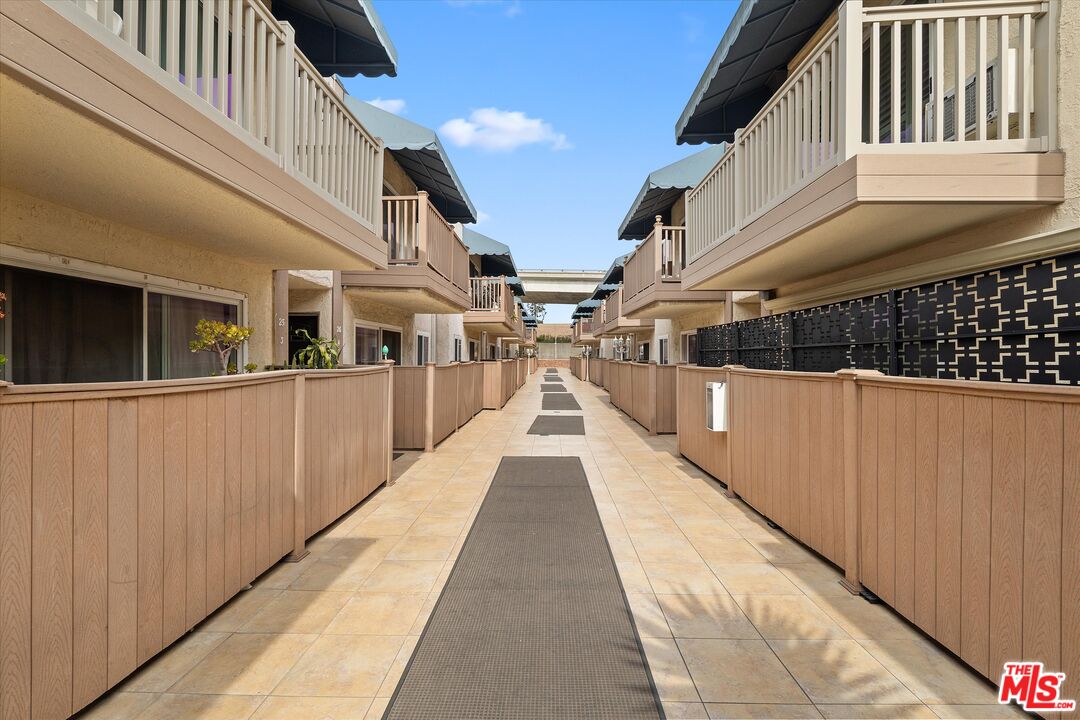 2852 Sawtelle Blvd Unit: 12