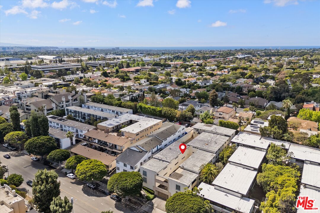 2621 Centinela Ave Unit: 18