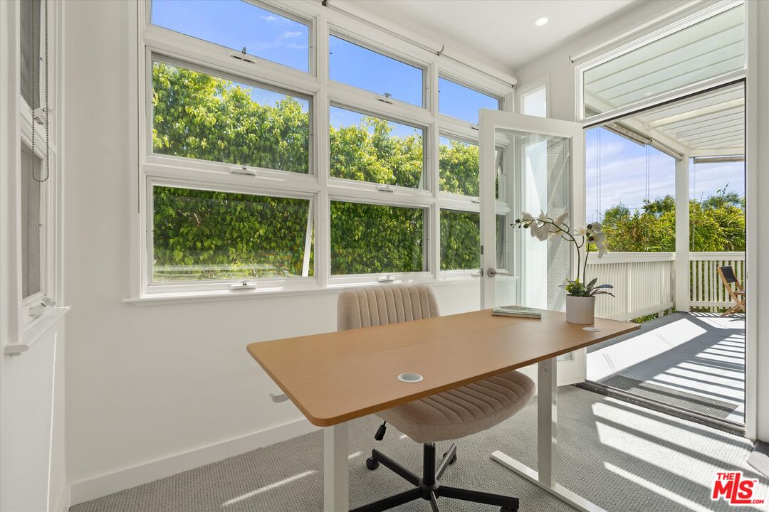 3002 3rd St Unit: 304